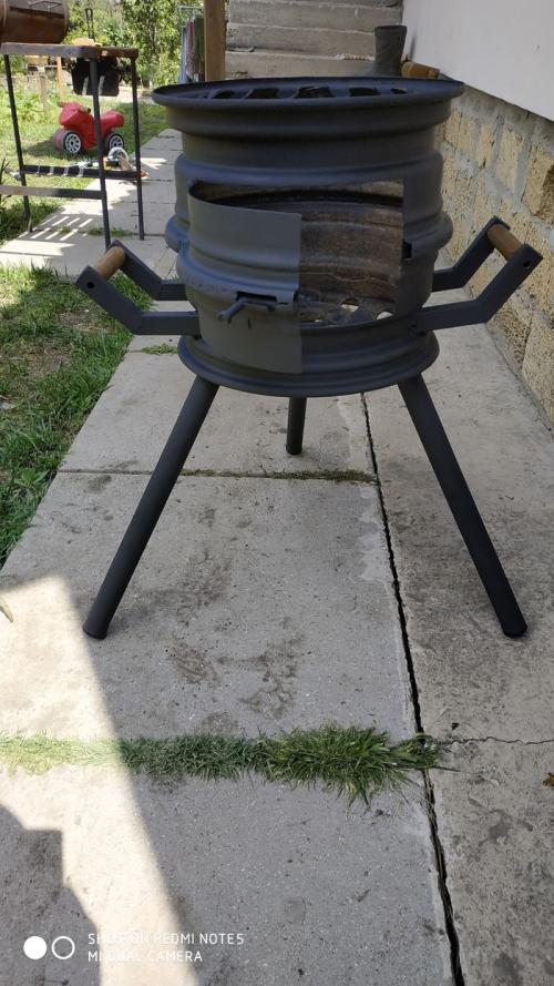 Мангал из дисков под казан. Печка для казана из автомобильных дисков