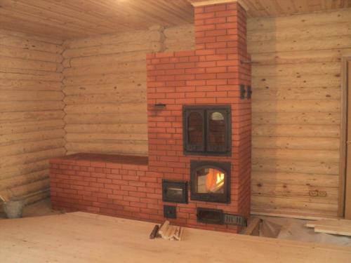 Установка кирпичной печи в деревянном доме. Разновидности печей