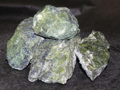 Какие камни нежелательно использовать в бане или сауне. Какие камни нельзя использовать для бани?