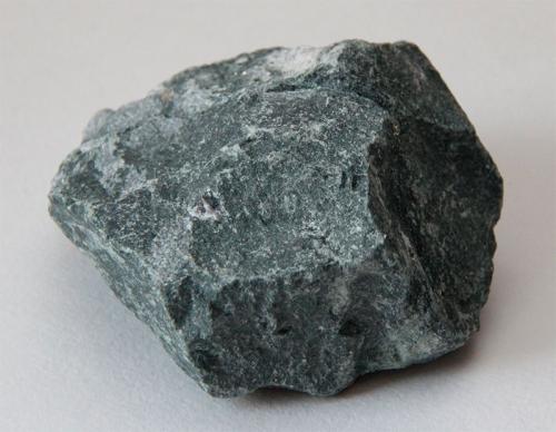 Параметры камней для парилки в баню. Устойчивость породы к высоким температурам и их перепадам – термостойкость 10