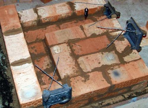 Печь банная кирпичная с шамотным ядром. Что такое банная печь обращённого пламени 02