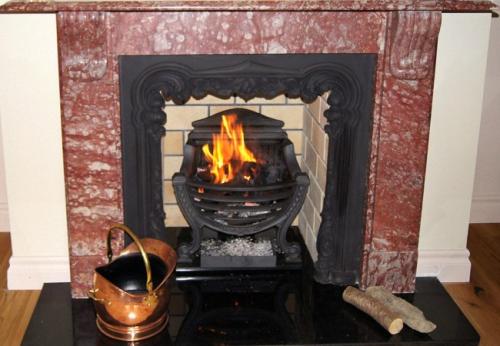 Выбор каминной топки. Основные материалы