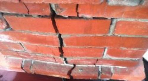 Сколько раз в день можно топить печь. Когда можно топить печь после кладки – основные правила