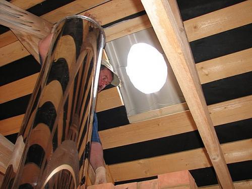 Как производится монтаж сэндвич-дымохода. Правильная проходка дымохода через деревянные перекрытия 03 Как производится монтаж сэндвич-дымохода. Правильная проходка дымохода через деревянные перекрытия 03