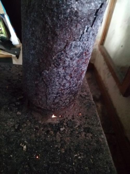 Почему прогорает банная печь. Как и чем заделать дыру в металлической печке, если проржавела?