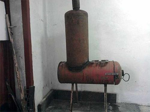 Печка из газового баллона на дровах. Собственная печь на дровах: как сделать своими руками в домашних условиях