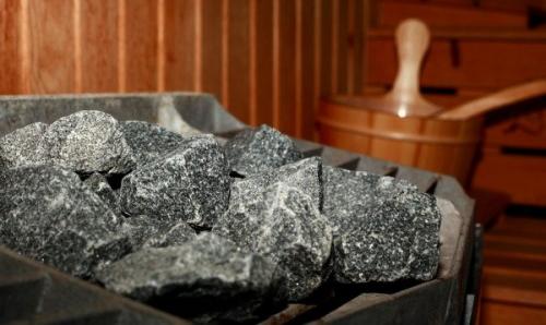 Гранит для бани. Плюсы и минусы гранитной породы