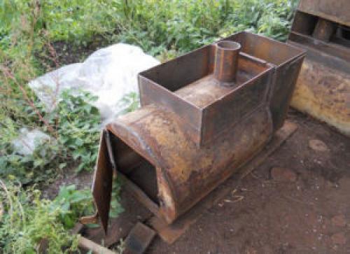 Металлическая банная печь с горизонтальной трубой. Инструкция по изготовлению