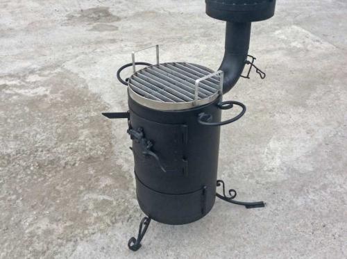 Как сделать печь для казана из трубы. Печь для казана своими руками: все о подборе размера и чертежа для изготовления из буржуйки, трубы, бочки и газового баллона