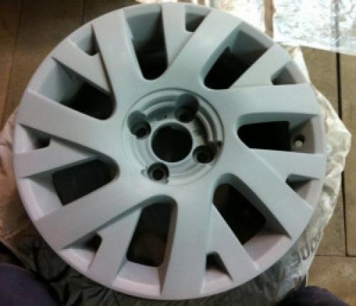 Как покрасить хромированные диски. Как покрасить диски в хром?