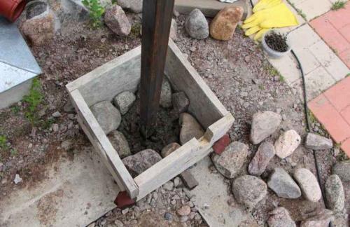 Забор из натурального камня. 3 этап. Кладка забора