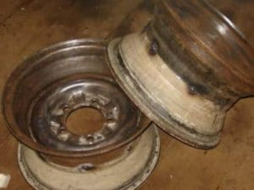 Печь из штампованных дисков. Способы изготовления печки из колесных дисков