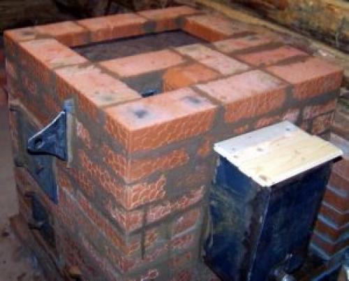 Банная печь из кирпича с баком для воды. Процесс кладки и порядовка