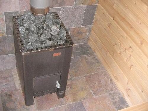 На что ставить железную печь в бане. Преимущества и недостатки металлических моделей