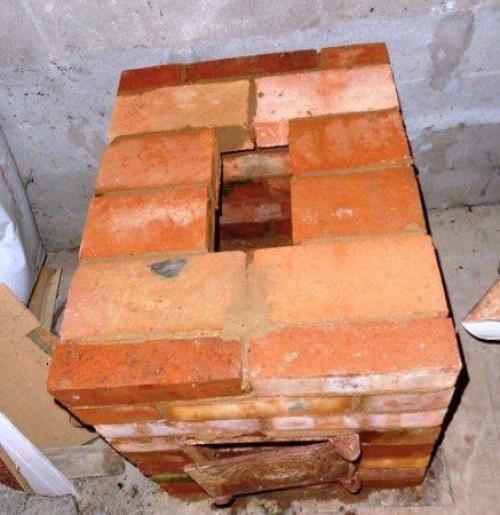 Кирпичная печь на дровах в гараж своими руками. Простейшая печь из кирпича для гаража с прямоточными модулями