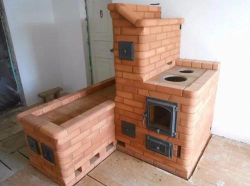 Кирпичные печи для дома с варочной плитой. Кухонные плиты из кирпича 06